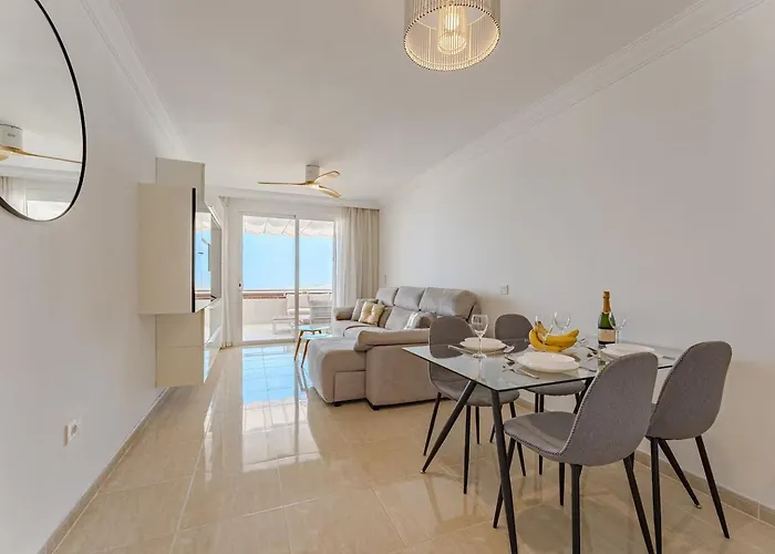 דירה Sunset With 2 Bedrooms אדחה