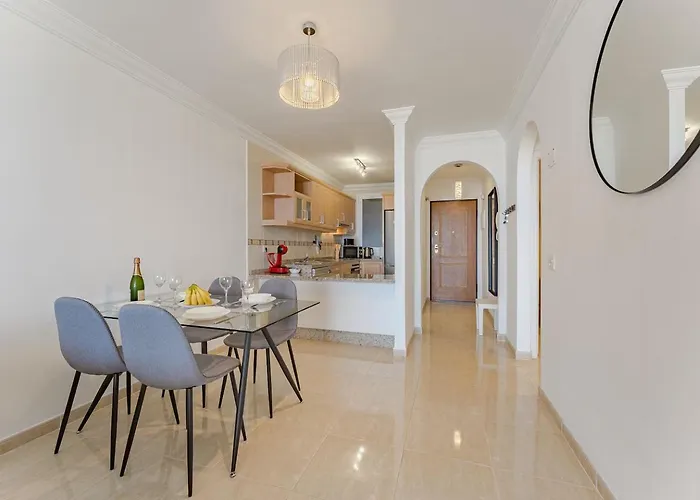 Διαμέρισμα Sunset With 2 Bedrooms *