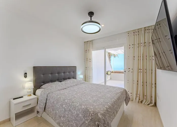 Διαμέρισμα Sunset With 2 Bedrooms *