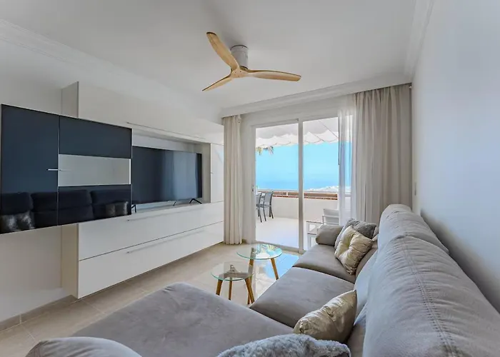 Sunset With 2 Bedrooms *