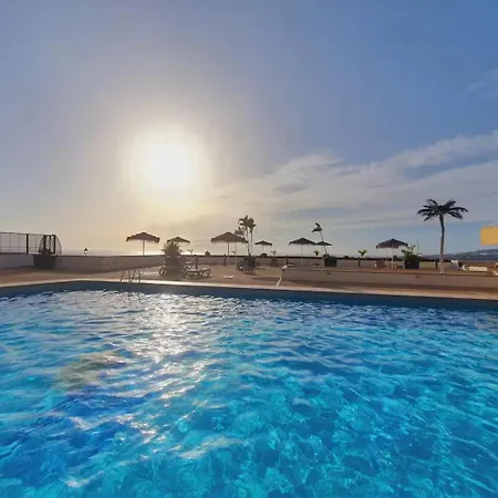 アパート Sunset With 2 Bedrooms *